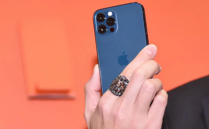 青龙苹果手机维修分享iPhone12系列重启方法教程 
